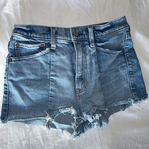 Abercrombie medium wash shorts